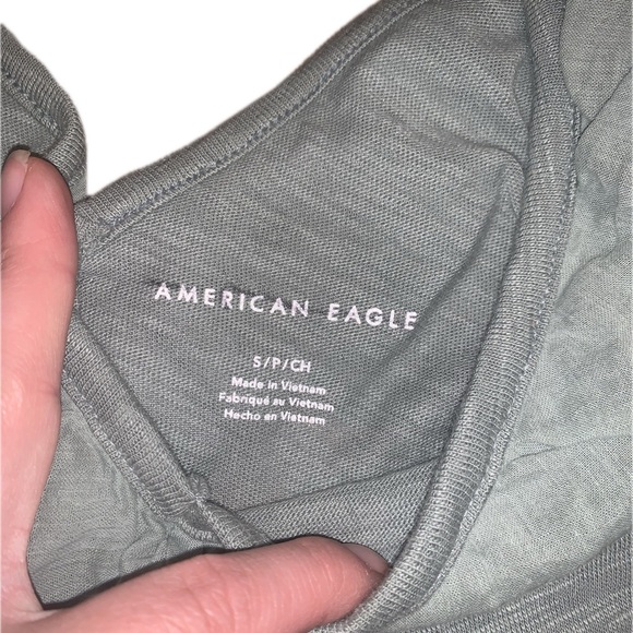 NWOT American Eagle Outfitters AE Sage Green Ruffle Peplum Hem V Neck Tank Top S - Picture 4 of 11